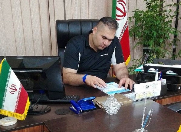 اکبر کاظمی منفرد